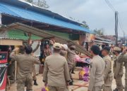 Satpol PP Kota Kendari Tertibkan Pedagang di Luar Pasar Kadia