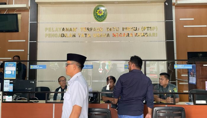 Sambangi PTUN Kendari, Kuasa Hukum Forum Mantan Kepsek Sultra Laporkan SK Mutasi Bermasalah