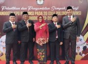 5 Komisioner KPU Sultra Periode 2023—2028 Resmi Dilantik