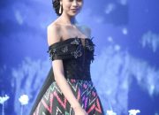Pemenang Miss Mega Bintang Indonesia 2023 Gunakan Gaun Motif Sorume Khas Kolaka Timur
