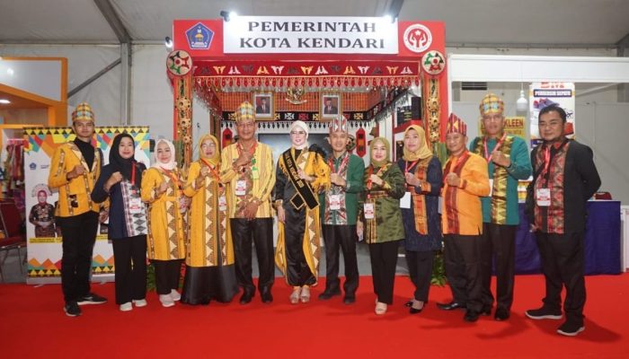 Kerajinan Khas Kendari Dipamerkan di Expo dan Forum Indonesia Maju 2023