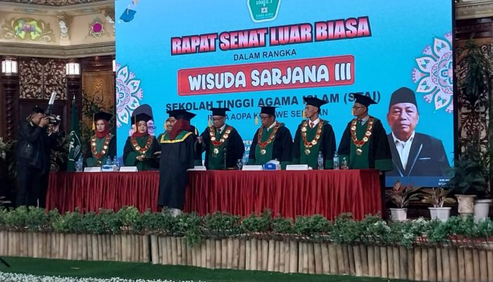 197 Mahasiswa STAI Rawa Aopa Konsel Diwisuda