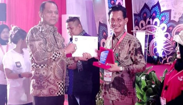 Kota Kendari Diganjar 2 Penghargaan di Ajang Indonesia Maju Expo dan Forum 2023