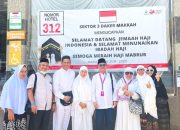 Surunuddin Kunjungi Jamaah Haji asal Konsel di Tanah Suci Makkah