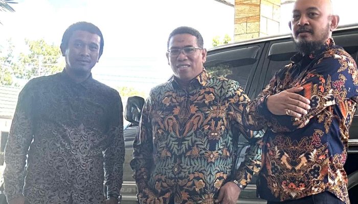 Bawa Polisi Bersenjata Lengkap, Kuasa Hukum Dirut KKP Soroti Mekanisme Penggeledahan Kejati Sultra