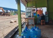 Berkah Keberadaan PT VDNI, Warga Kapoiala “Berlomba” Buka Usaha