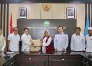 Panja Serahkan 9 Nama Bakal Calon Rektor IAIN Kendari