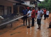BPBD Kota Kendari Bergerak Cepat Tangani Pohon Tumbang di Kelurahan Mata