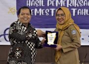 Pemkot Kendari Terima Penghargaan dari BPK Perwakilan Sultra sebagai Terbaik Satu dalam TLRHP
