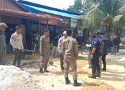 Satpol PP Kota Kendari Minta Pedagang di Jalan ZA Sugianto Bongkar Lapaknya secara Mandiri