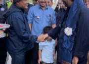 Ketua Umum Partai Nasdem, Surya Paloh, Tiba di Kendari