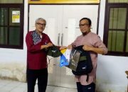BKKBN Sultra Salurkan 175 Paket Perlengkapan Bagi Mahasiswa KKN Tematik UHO Kendari