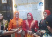 Ratusan Kepsek SMA/SMK ikut Fashion Show, Cara DWP Dikbud Sultra Perkenalkan Tenun Lokal