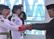 Pj Wali Kota Kendari Kukuhkan 49 Pasukan Pengibar Bendara 17 Agustus 2023