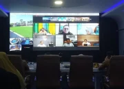 Pj Wali Kota bersama TPID Kota Kendari Ikuti Rakor Pengendalian Inflasi yang Digelar Kemendagri