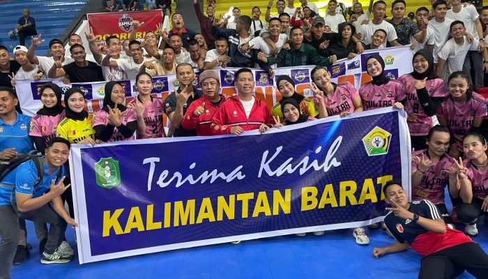 Tumbangkan Kaltim, Tim Bola Voli Putri Sultra Raih Juara 3 Kapolri Cup