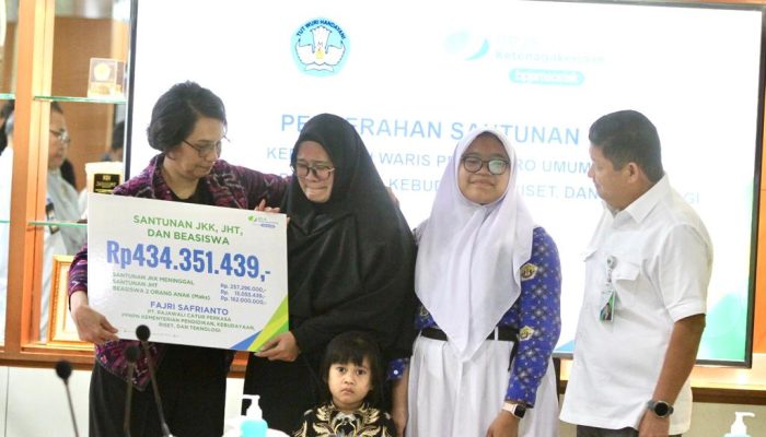 BPJAMSOSTEK Serahkan Santunan Rp434 Juta kepada Ahli Waris PPNPN