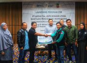 Antam UPBN Konawe Utara Menyalurkan Bantuan Pendidikan Mahasiswa
