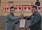 Pemkot Kendari Terima Dua Raperda dari DPRD Kota Kendari