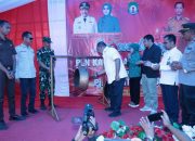 Pj Bupati Bombana Resmikan Pengoperasian Listrik 24 Jam di Pulau Kabaena