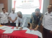 Pemkab Konsel Bersama KPU dan Bawaslu Teken NPHD Penyelenggaraan Pilkada 2024