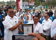 Aksi Tanam Sayuran Serentak SMA/SMK se Sultra. Pj Gubernur Dapat Rekor MURI
