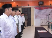 Sekda Kukuhkan Pengurus FKUB Kecamatan se-Kota Kendari Periode 2023-2028 