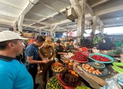 Kendalikan Inflasi, TPID Kota Kendari Monitoring Harga di Pasar Sentral dan Pasar Basah Mandonga