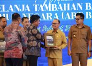 Bupati Konsel Terima Materi Hasil Bantuan Teknis RDTR Laonti - Angata