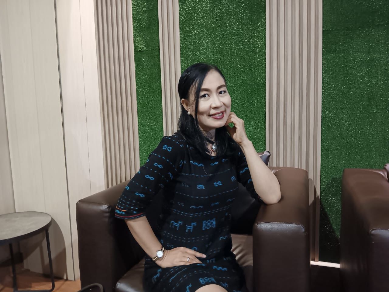 Caleg DPR RI Dapil Sultra Nomor Urut 4 Partai PAN, Ivonne Inawade