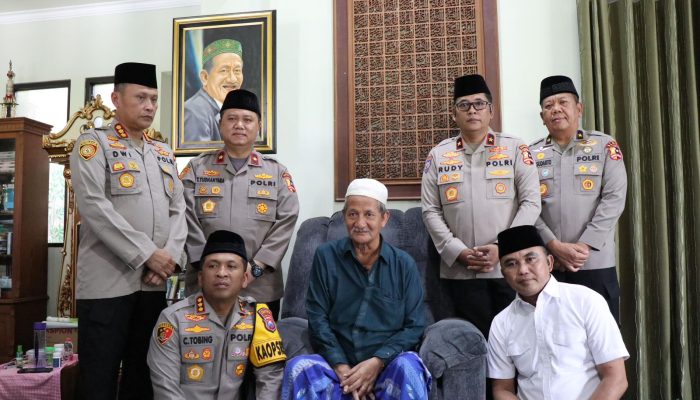 Gus Ali Doakan Pemilu Aman dan Damai Saat Terima Kunjungan Ops NCS Polri di Ponpes Bumi Shalawat Sidoarjo