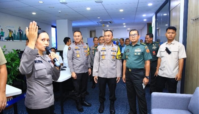 Perkuat Sinergi, Kapuspen TNI Silaturahmi Bersama Kadiv Humas Polri