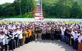 Pemda Kolut bersama Bawaslu, KPU dan TNI/Polri menggelar Apel Siaga Pengawasan Masa Tenang dan Pungut Hitung Pemilu