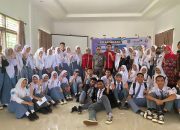 BKKBN Sultra Gandeng Pemda Edukasi Gizi dan Anemi bagi Anggota PIK Remaja di Kolaka