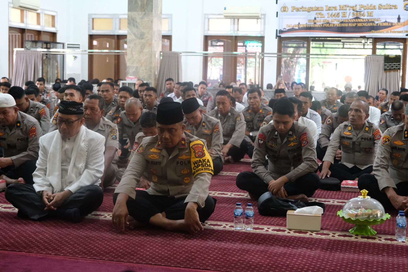 Polda Sultra Peringati Isra Mi'raj di Masjid Al-Amin Polda Sultra