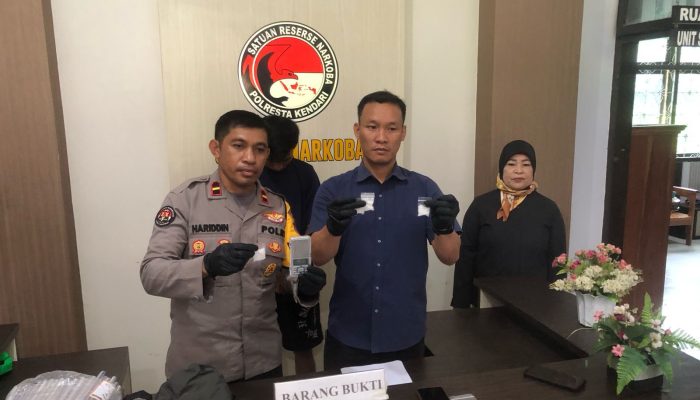 Polresta Kendari kembali Ringkus Pengedar Narkotika, 11 Paket Sabu-Sabu Siap Edar Diamankan
