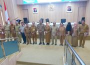 Serahkan SK Plt Kadis, Pj Wali Kota: Berikan Kontribusi Terbaik untuk Kemajuan Kota Kendari