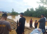 Proses Pencarian Balita Terseret Arus Banjir di Lorong Puao, Kelurahan Bende, Kecamatan Kadia, Kota Kendari