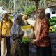 Gerakan Pangan Murah Pemkab Kolut, menyalurkan beras kepada masyarakat Kecamatan Lasusua