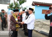 Bupati Konsel Sambut Kedatangan Wakil Presiden RI dan Istri di Sulawesi Tenggara