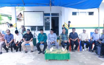 Pembagian Paket sedekah sebanyak 500