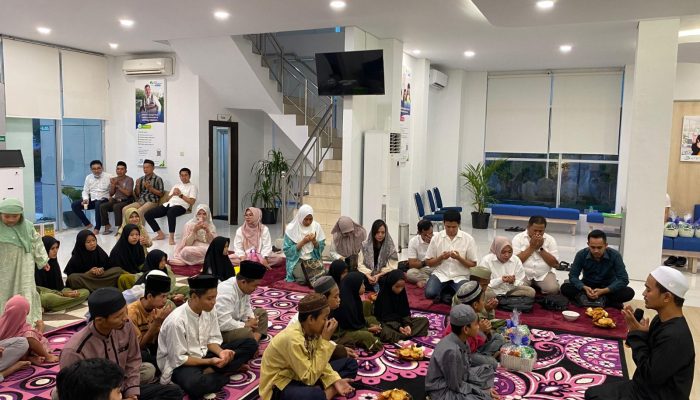 Bukber Bersama Anak Panti, Manajemen BPJAMSOSTEK Kendari Donasikan Sembako