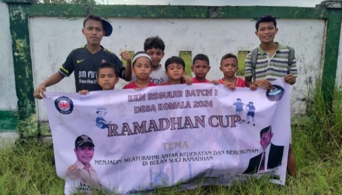 Jaga Stamina dan Keceriaan di Bulan Puasa, Mahasiswa KKN UHO Gelar Ramadhan Cup Untuk Anak-anak di Desa Komala 