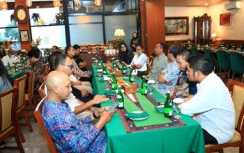 Divisi Humas Polri menggelar acara buka bersama dengan pemimpin redaksi (Pemred) di kawasan Jakarta Selatan