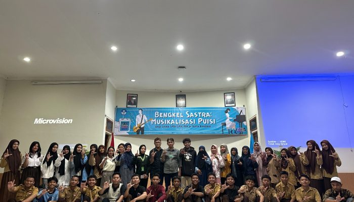 KBST Adakan Bengkel Sastra Musikalisasi Puisi Bagi Pelajar di Kota Kendari