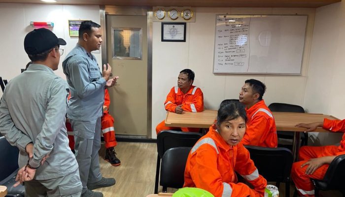 Berikut Daftar 10 ABK Kapal Kargo MV Da Hao yang Karam di Perairan Wakatobi
