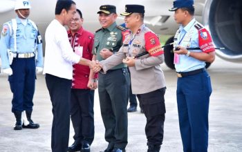 Presiden RI Joko Widodo saat tiba di Bandara Halu Oleo Kendari