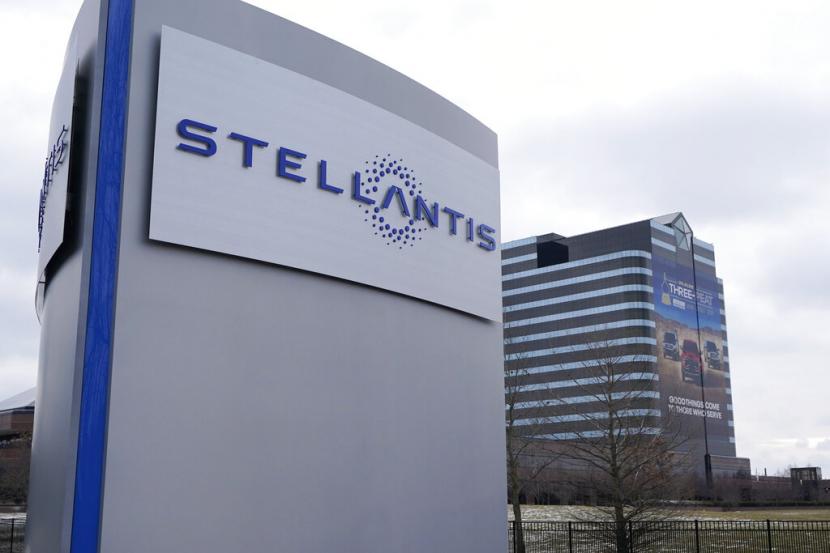 Kantor Stellantis di Chrysler Technology Center, Auburn Hills, Michigan