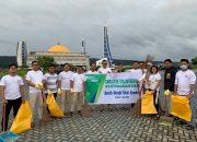 Peringati Hari Lingkungan Hidup, BPJamsostek Kendari Bersih-bersih Teluk Kendari