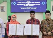 Teken RKS, Kanwil Kemenag Sultra dan KBST Sepakat Dorong Pelestarian Bahasa Daerah di Sultra